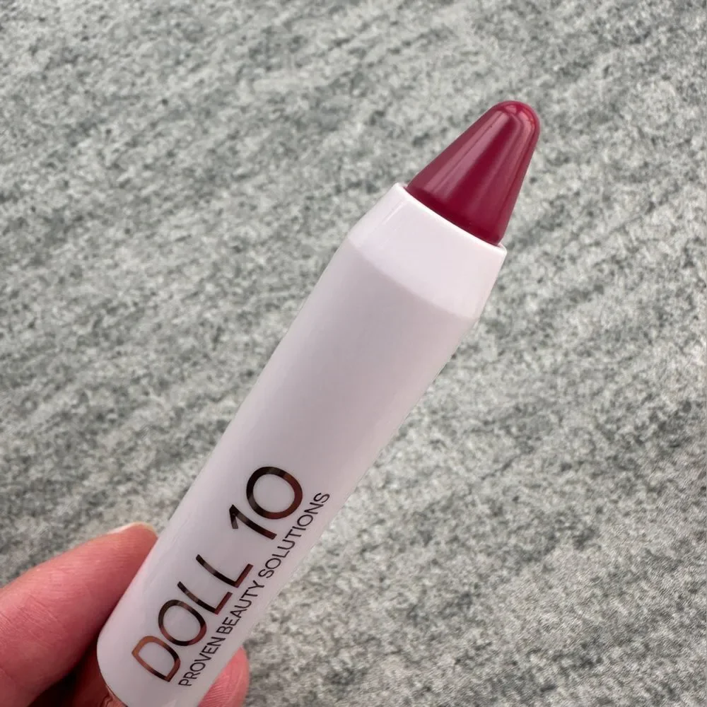 2-pc Doll 10 Lip Crayon Gloss Balm 